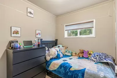 2201 Holcomb Loop Rd, Kelso, WA 98626 - Photo 16