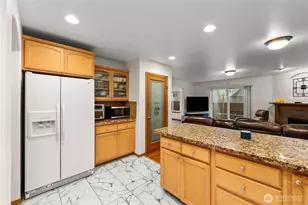 16107 SE 256th Pl, Covington, WA 98042 - Photo 12