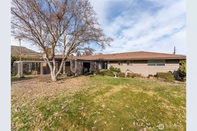 1715 Harris Court, Wenatchee, WA 98801 - Photo 38