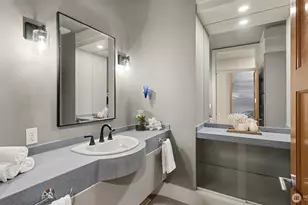 13730 Main St, Bellevue, WA 98005 - Photo 18