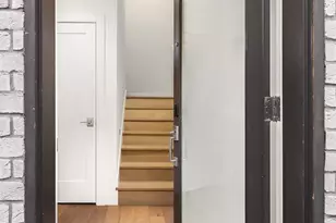 119 A 18th Ave E, Seattle, WA 98122 - Photo 4