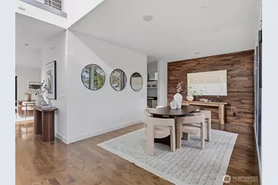 719 99th Avenue NE, Bellevue, WA 98004 - Photo 6