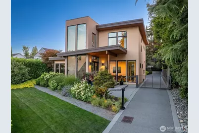 719 99th Avenue NE, Bellevue, WA 98004 - Photo 2