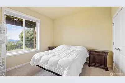 1511 25th Avenue NE, Issaquah, WA 98029 - Photo 32