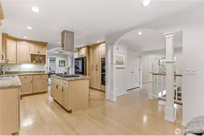 24519 137th Court SE, Kent, WA 98042 - Photo 8