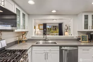 13316 NE 89th St, Redmond, WA 98052 - Photo 10