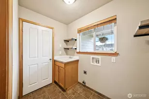 2951 Campus Prairie Loop NE, Lacey, WA 98516 - Photo 18