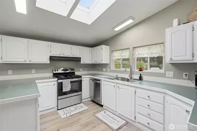 27613 Grandview Road, Arlington, WA 98223 - Photo 12