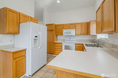 7812 144th Street Court E, Puyallup, WA 98375 - Photo 4