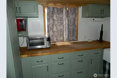 198 Antwyne Lane, Tonasket, WA 98855 - Photo 10