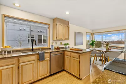 233 3rd Avenue S #305, Edmonds, WA 98020 - Photo 16
