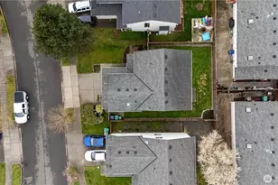 10025 2nd Pl SE, Lake Stevens, WA 98258 - Photo 4