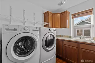 4322 25th St SE, Puyallup, WA 98374 - Photo 32