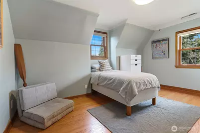 2301 Rosemont Place W, Seattle, WA 98199 - Photo 26