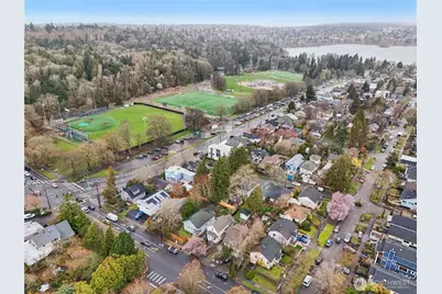 1420 N 50th Street, Seattle, WA 98103 - Photo 28