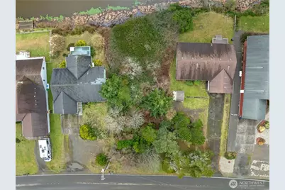 569 Canal Drive NE, Ocean Shores, WA 98569 - Photo 2