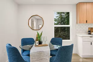 7605 NE Hidden Cove Rd, Bainbridge Island, WA 98110 - Photo 6