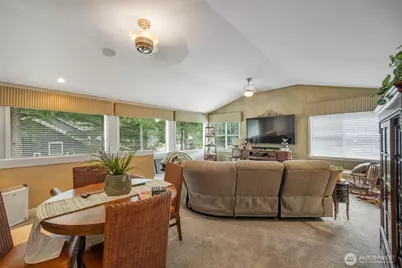 27565 265th Court SE, Ravensdale, WA 98051 - Photo 16