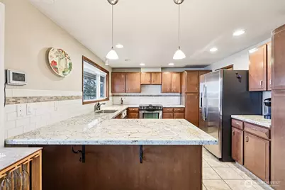 17340 Golden View Avenue, La Conner, WA 98257 - Photo 12