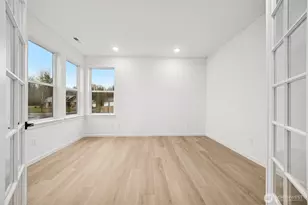 793 S Davis, Buckley, WA 98321 - Photo 2