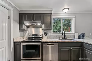 266 Bear View Dr, Chehalis, WA 98532 - Photo 10