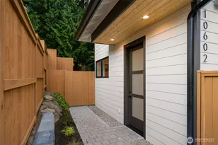 10602 NE 137th Pl, Kirkland, WA 98034 - Photo 1