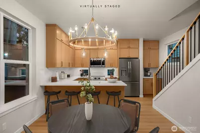 10602 NE 137th Place, Kirkland, WA 98034 - Photo 8