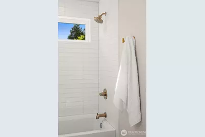 10604 NE 137th Place, Kirkland, WA 98034 - Photo 24