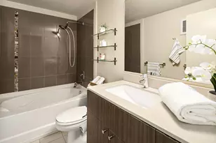 530 Broadway E, Seattle, WA 98102 - Photo 10