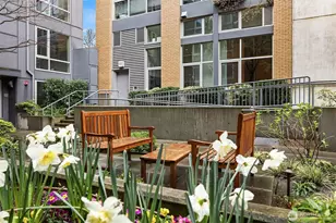 530 Broadway E, Seattle, WA 98102 - Photo 20