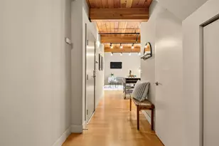 530 Broadway E, Seattle, WA 98102 - Photo 4