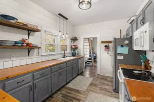 726 May St, Raymond, WA 98577 - Photo 10