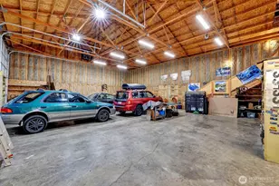 9121 229th St E, Graham, WA 98338 - Photo 20