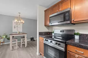 2509 SW 325th Pl, Federal Way, WA 98023 - Photo 10
