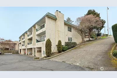 629 Cedar Avenue S #A202, Renton, WA 98057 - Photo 2