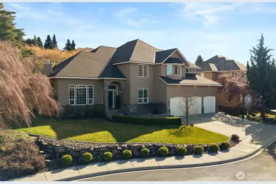 2021 Broadhurst Place, Wenatchee, WA 98801 - Photo 2