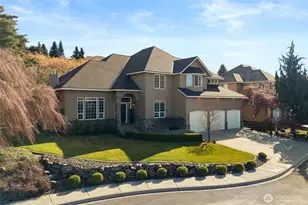 2021 Broadhurst Pl, Wenatchee, WA 98801 - Photo 2