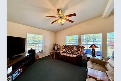 739 Park Avenue NE, Ocean Shores, WA 98569 - Photo 26