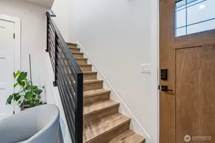 12531 25th Ave NE, Seattle, WA 98125 - Photo 16