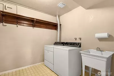 17304 143rd Place NE, Woodinville, WA 98072 - Photo 26