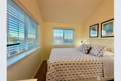 1046 Wawona Avenue SE, Ocean Shores, WA 98569 - Photo 18