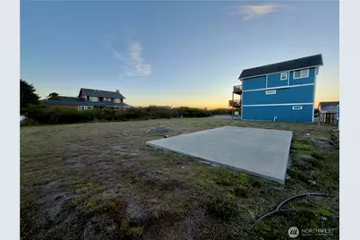 1046 Wawona Avenue SE, Ocean Shores, WA 98569 - Photo 36