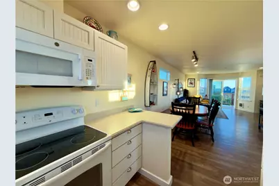 1046 Wawona Avenue SE, Ocean Shores, WA 98569 - Photo 10