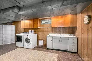 3036 12th Ave W, Seattle, WA 98119 - Photo 18