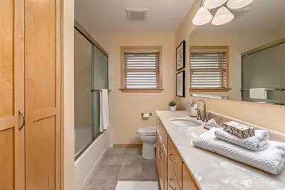 3036 12th Avenue W, Seattle, WA 98119 - Photo 14