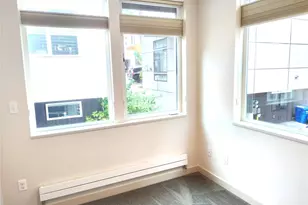 3932 1st Ave NE, Seattle, WA 98105 - Photo 22