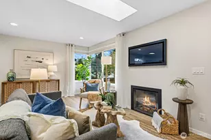 10731 Dayton Ave N, Seattle, WA 98133 - Photo 6