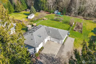 4075 Farmer Dell Road E, Port Orchard, WA 98366 - Photo 2