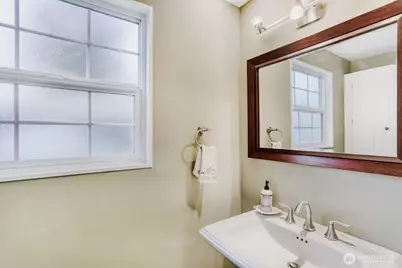8106 55th Avenue NE, Marysville, WA 98270 - Photo 20