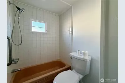 18501 52nd Avenue #6, Lynnwood, WA 98037 - Photo 16